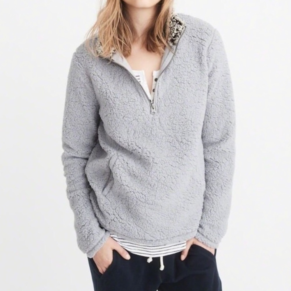 Abercrombie & Fitch Sherpa pullover